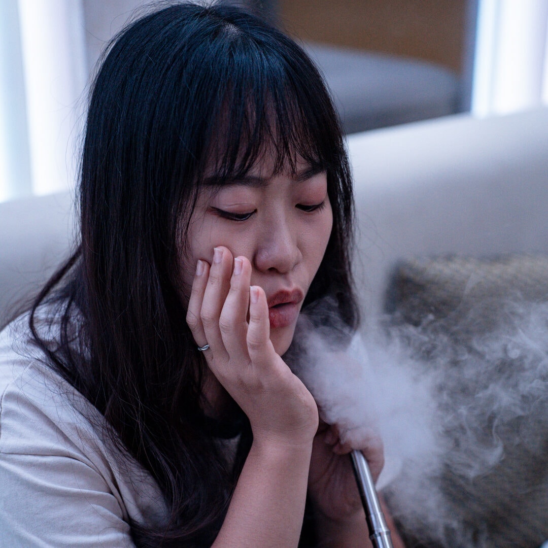 龍九Kowloon|忠孝敦化站潮流酒吧:客制化水煙、AI遊戲機體驗,美女調酒師陪你盡享夜晚! - 第28張圖
